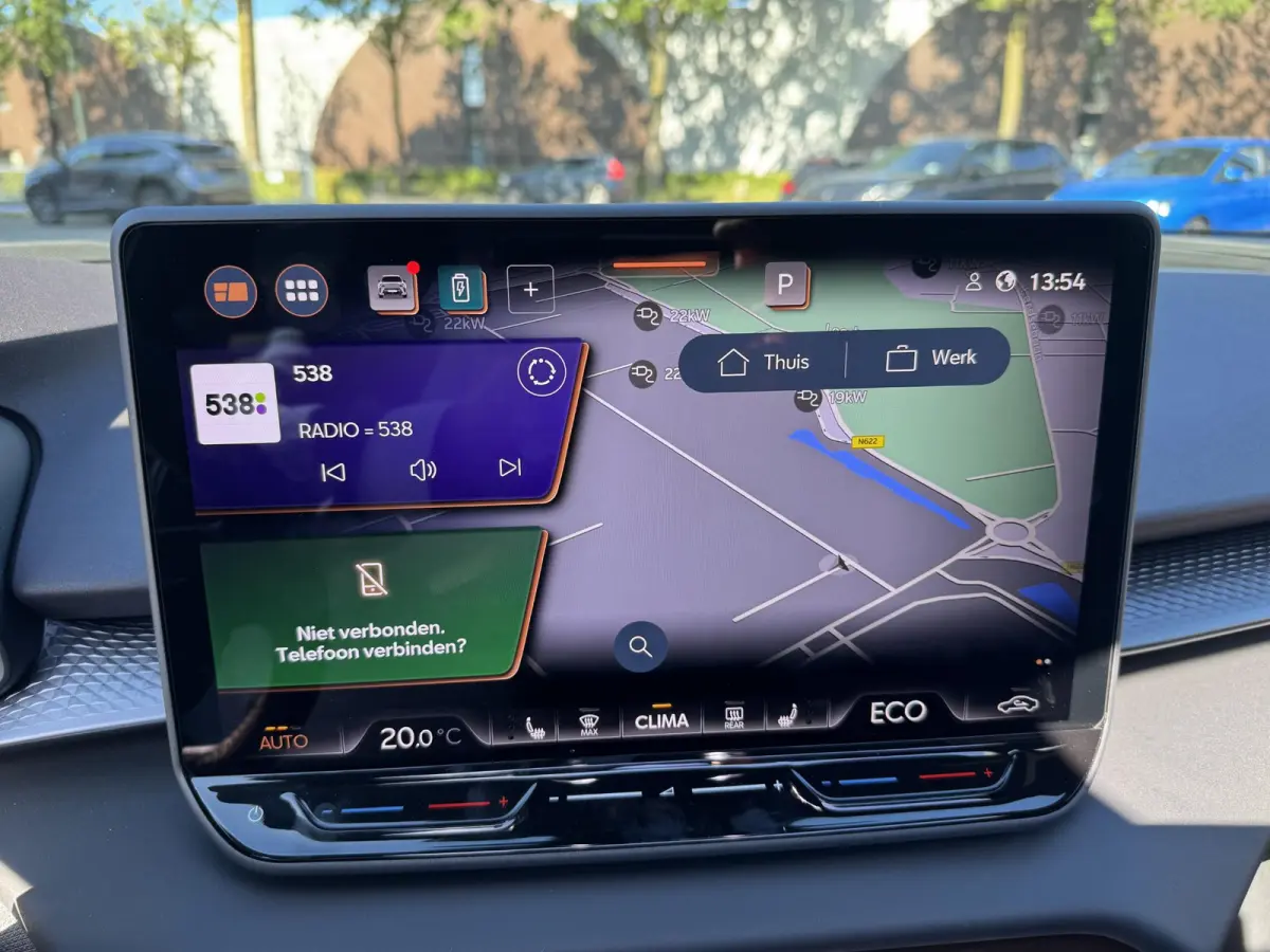 1.5 e-HYBRID 200kW VZ DSG VAN: € 48.900,- VOOR: 45.877,- UW HERFSTVOORDEEL: 3.023,- 272 PK! | PLUG-IN-HYBRIDE | KEY LESS ENTRY | PANORAMADAK | 360° CAMERA | EL. STOELEN MET GEHEUGEN| RIJK