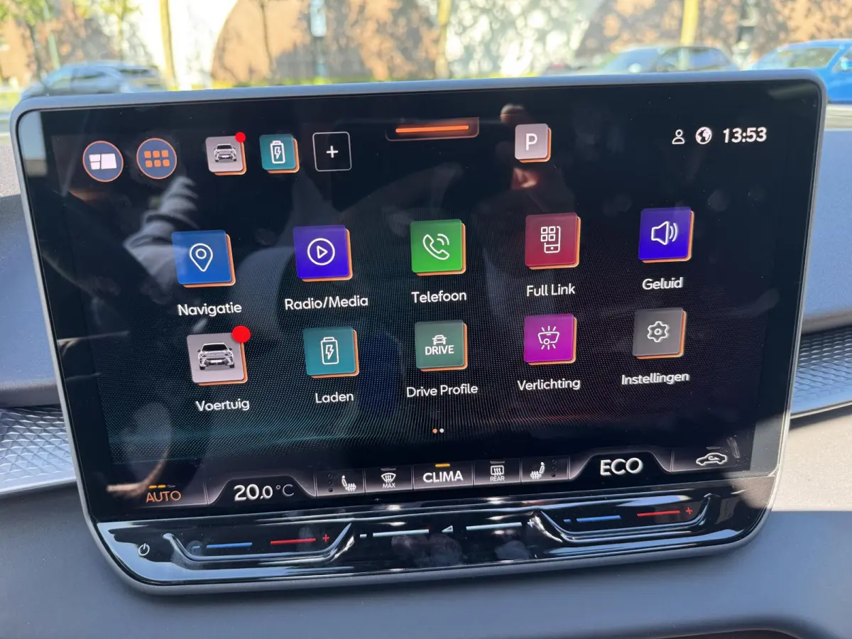 1.5 e-HYBRID 200kW VZ DSG VAN: € 48.900,- VOOR: 45.877,- UW HERFSTVOORDEEL: 3.023,- 272 PK! | PLUG-IN-HYBRIDE | KEY LESS ENTRY | PANORAMADAK | 360° CAMERA | EL. STOELEN MET GEHEUGEN| RIJK