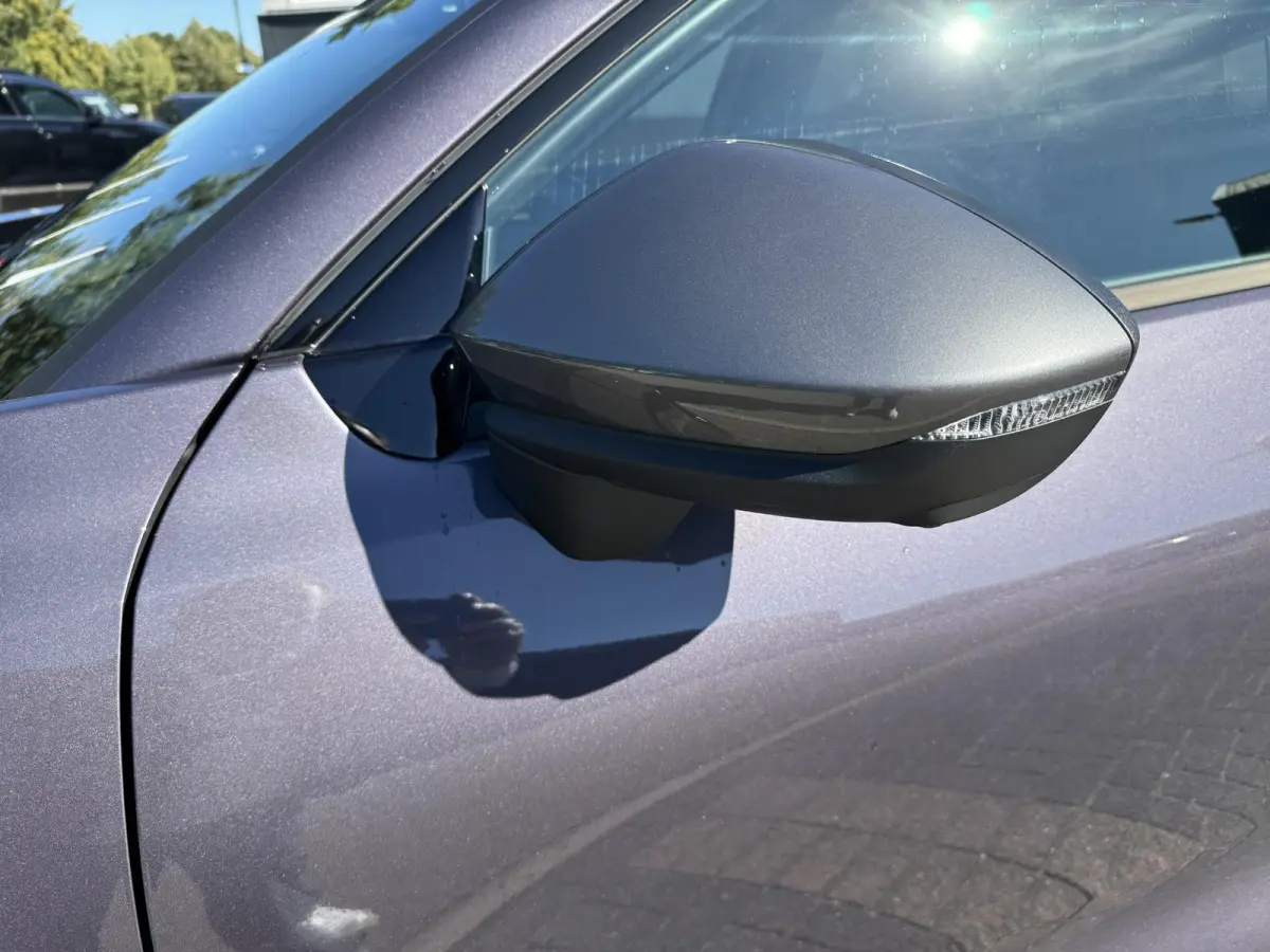 1.5 e-HYBRID 200kW VZ DSG VAN: € 48.900,- VOOR: 45.877,- UW HERFSTVOORDEEL: 3.023,- 272 PK! | PLUG-IN-HYBRIDE | KEY LESS ENTRY | PANORAMADAK | 360° CAMERA | EL. STOELEN MET GEHEUGEN| RIJK