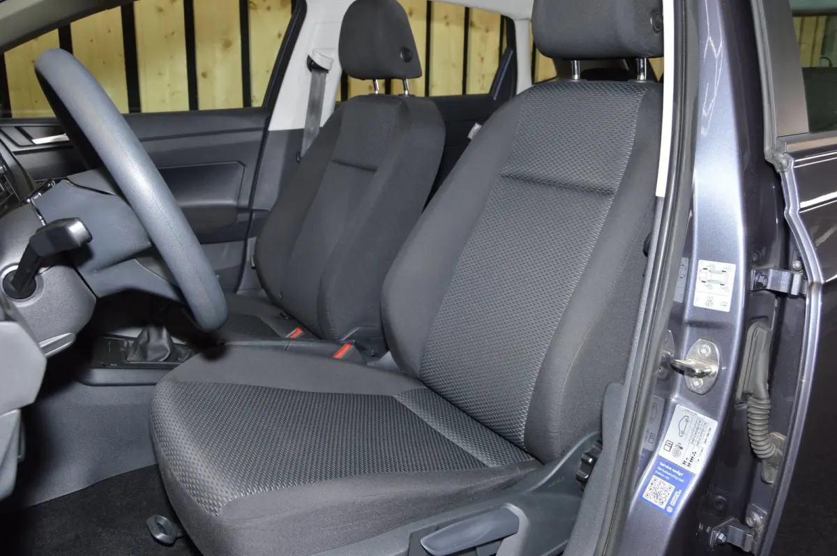 1.0 TSI Polo 2e eig. 97dkm Carplay Airco Cruise NL auto + Nwe APK
