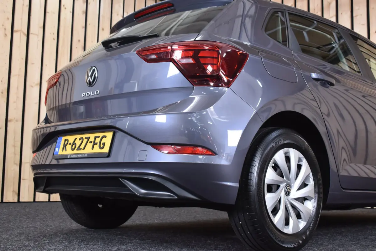 1.0 TSI Polo 2e eig. 97dkm Carplay Airco Cruise NL auto + Nwe APK