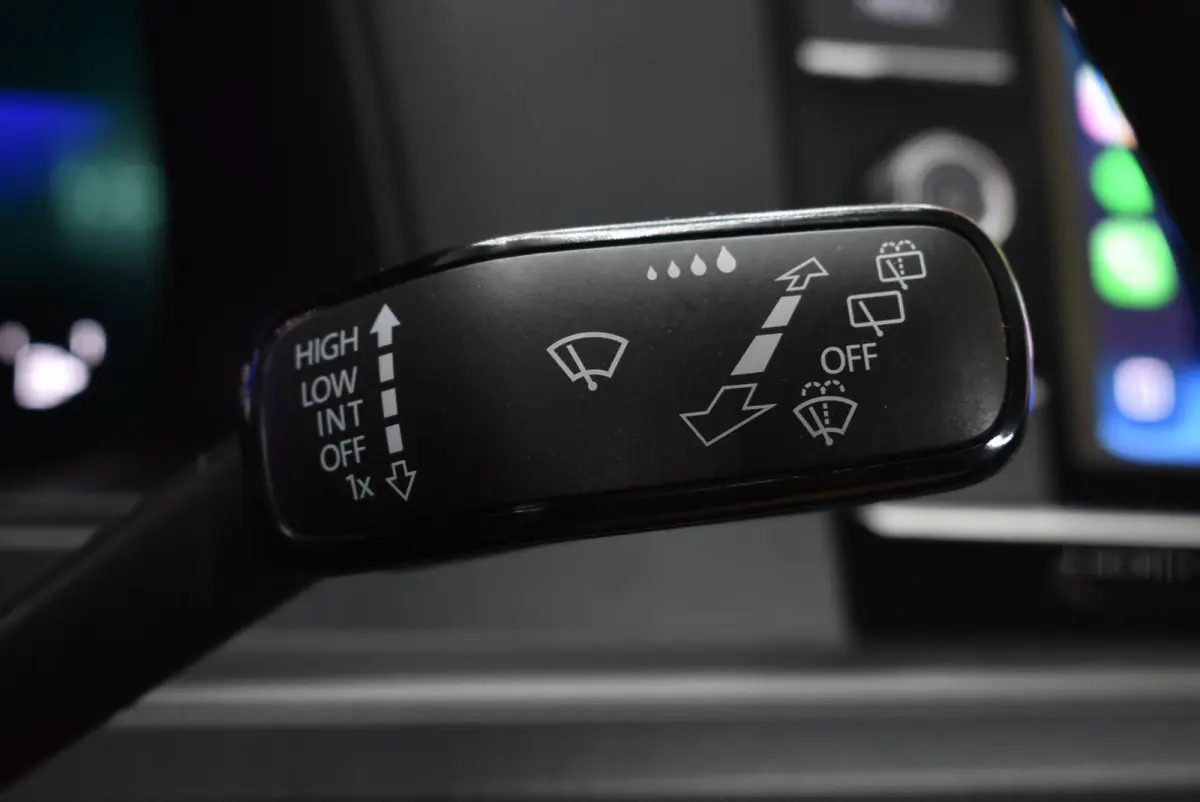 1.0 TSI Polo 2e eig. 97dkm Carplay Airco Cruise NL auto + Nwe APK