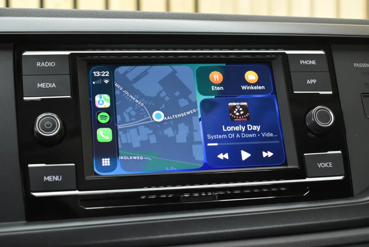 1.0 TSI Polo 2e eig. 97dkm Carplay Airco Cruise NL auto + Nwe APK