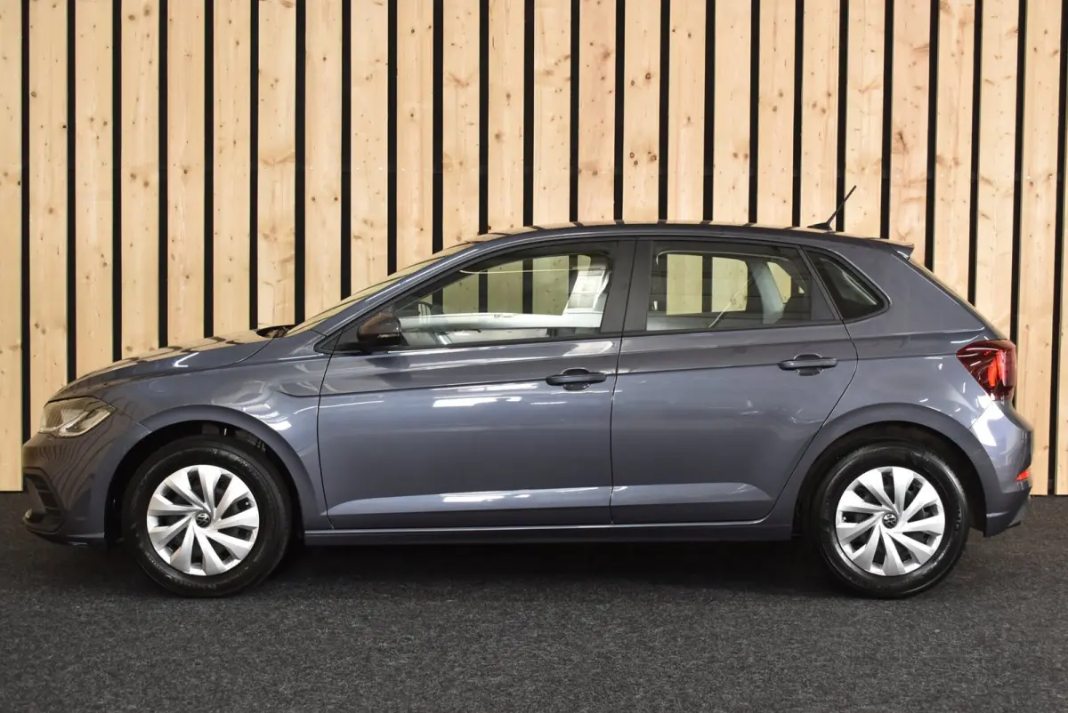 1.0 TSI Polo 2e eig. 97dkm Carplay Airco Cruise NL auto + Nwe APK