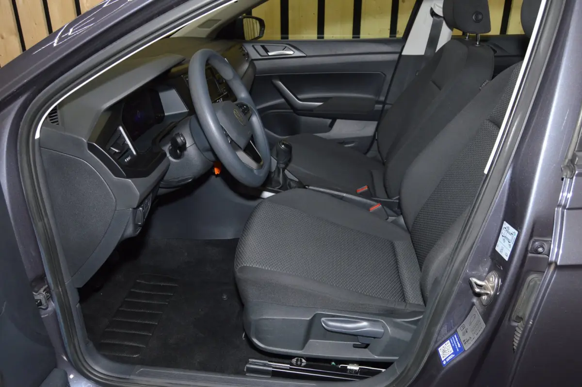 1.0 TSI Polo 2e eig. 97dkm Carplay Airco Cruise NL auto + Nwe APK