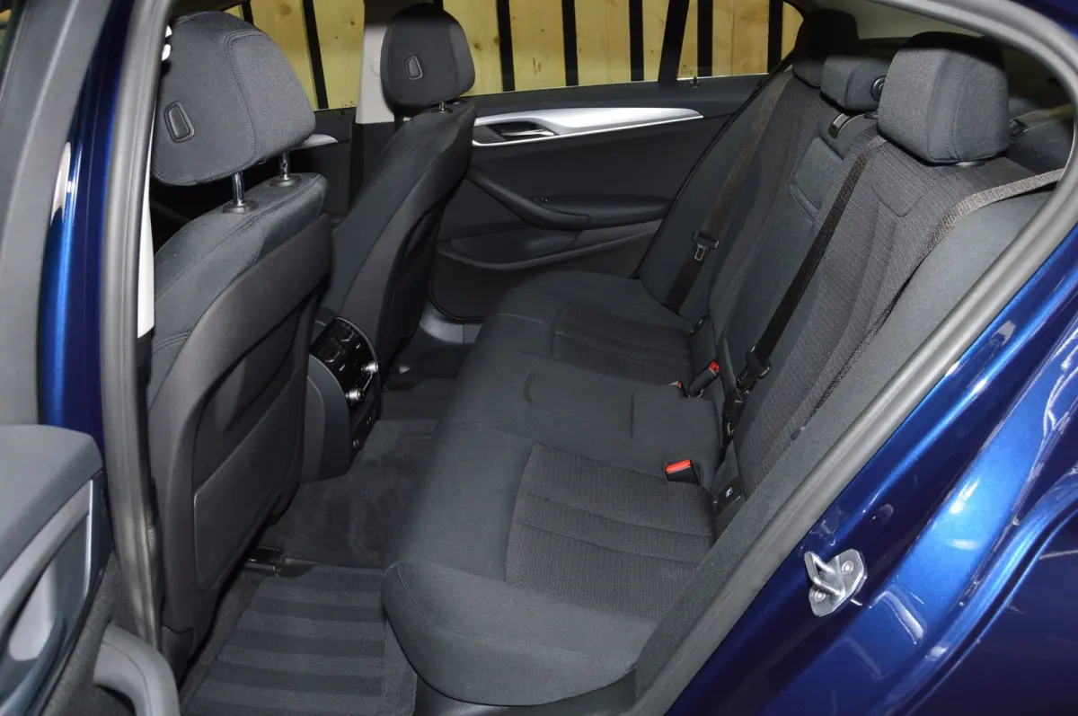 520i Executive Edition 115dkm Carplay 2e eig. NL-auto Dealerauto Nieuwe APK