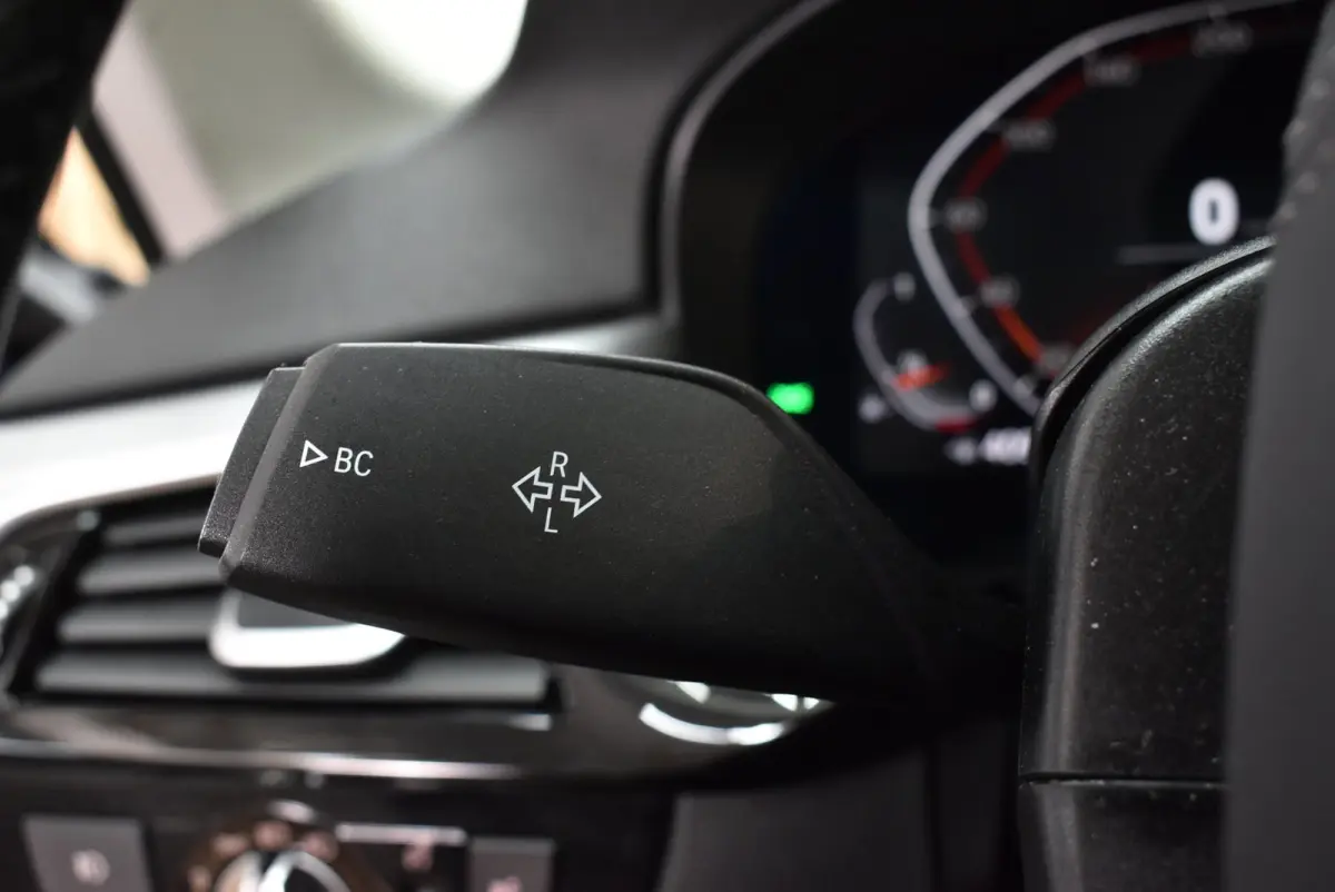 520i Executive Edition 115dkm Carplay 2e eig. NL-auto Dealerauto Nieuwe APK