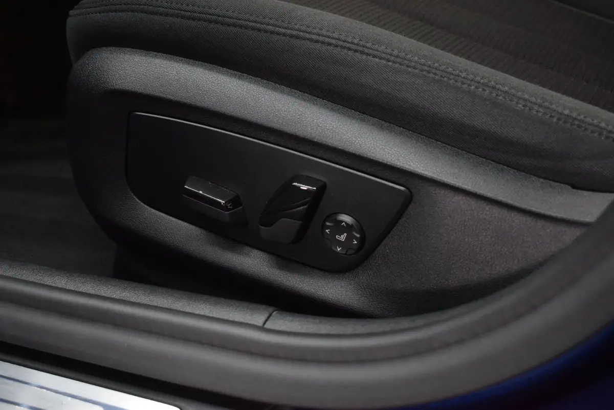 520i Executive Edition 115dkm Carplay 2e eig. NL-auto Dealerauto Nieuwe APK