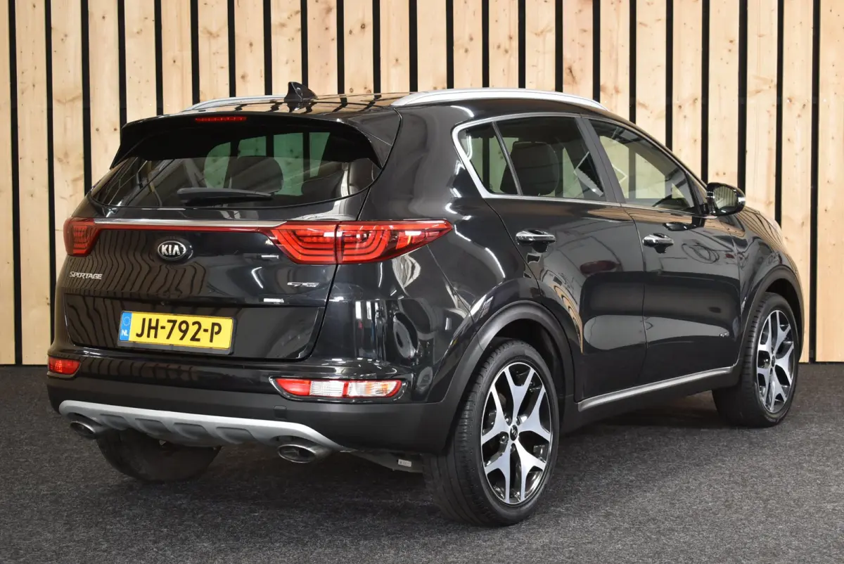 1.6 T-GDI GT-Line First Edition 103dkm 2e eig. Leer Camera LED Navi Cruise NL-auto Nwe APK