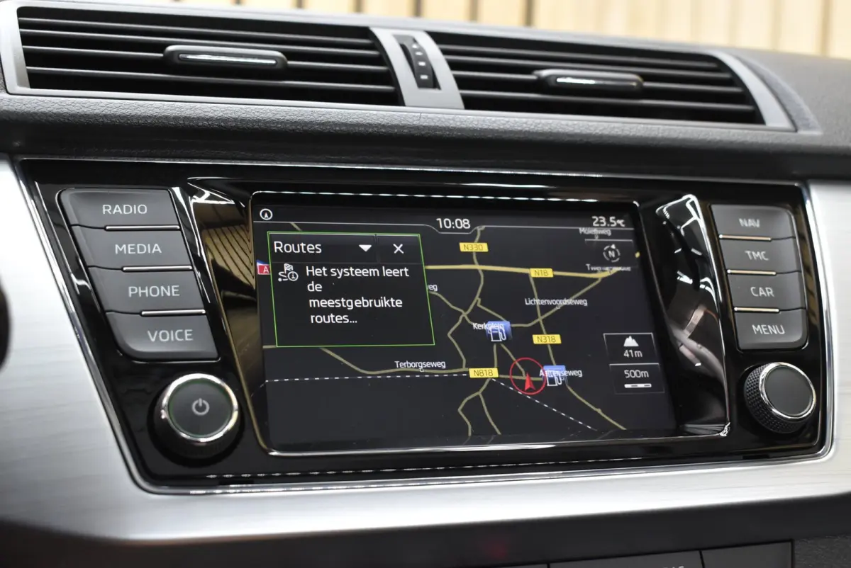 1.2 TSI Drive Navi Cruise Airco PDC 16" Dealerauto Nwe APK