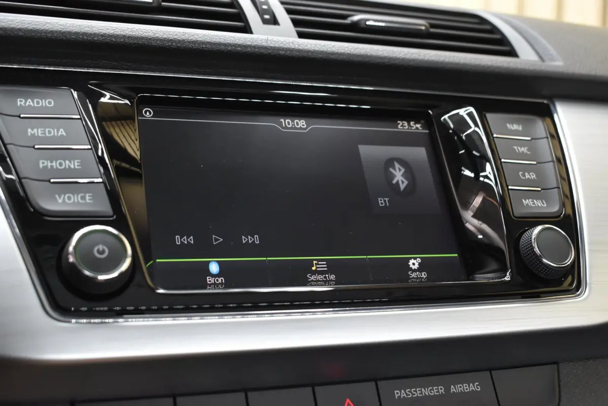 1.2 TSI Drive Navi Cruise Airco PDC 16" Dealerauto Nwe APK