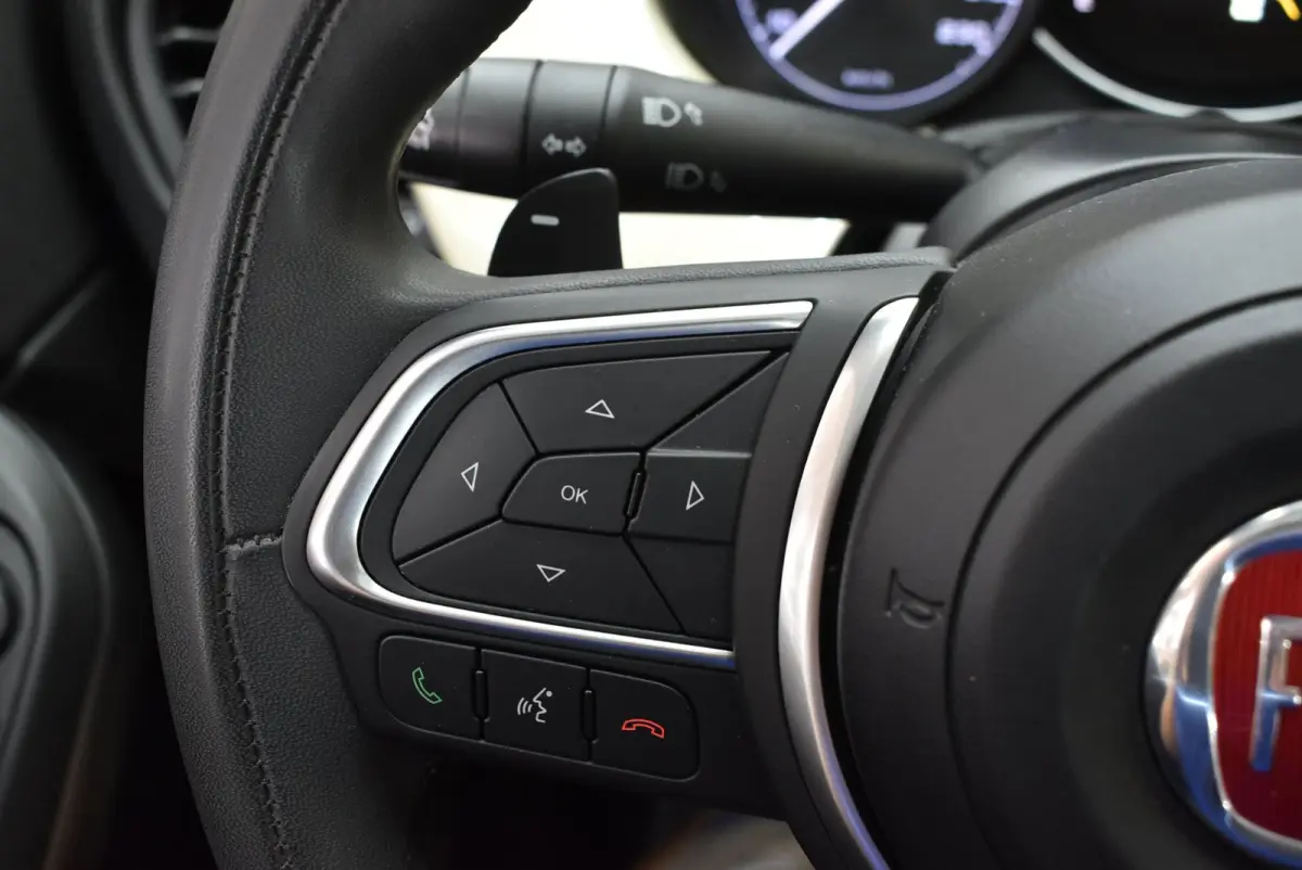 Cross 1.3 GSE City Cross 129 dkm. Automaat NL Auto Clima Keyless Cruise Navi + Nwe APK