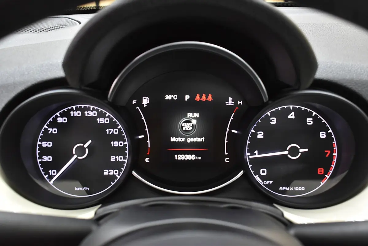 Cross 1.3 GSE City Cross 129 dkm. Automaat NL Auto Clima Keyless Cruise Navi + Nwe APK