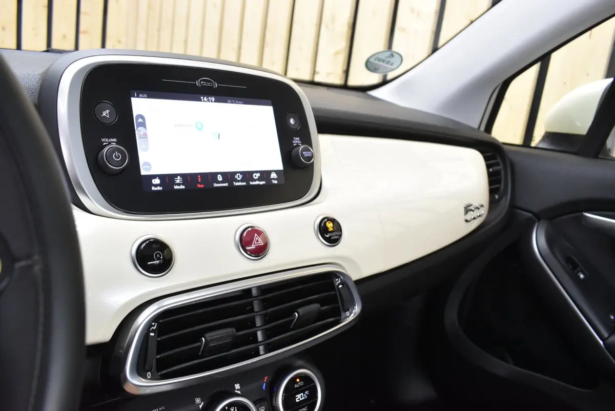 Cross 1.3 GSE City Cross 129 dkm. Automaat NL Auto Clima Keyless Cruise Navi + Nwe APK