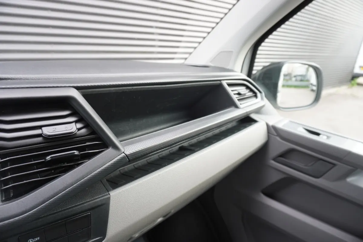 L2H1 150pk Automaat 2x Schuifdeur Apple carplay Camera Parkeersensoren Cruise control 3-zits