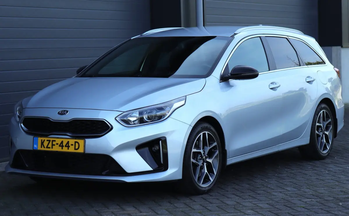 1.4 T-GDi GT-Line Automaat / Carplay / Camera