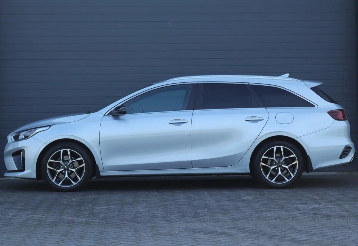 1.4 T-GDi GT-Line Automaat / Carplay / Camera