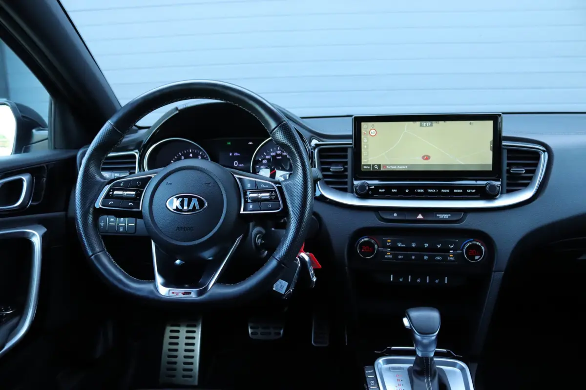 1.4 T-GDi GT-Line Automaat / Carplay / Camera