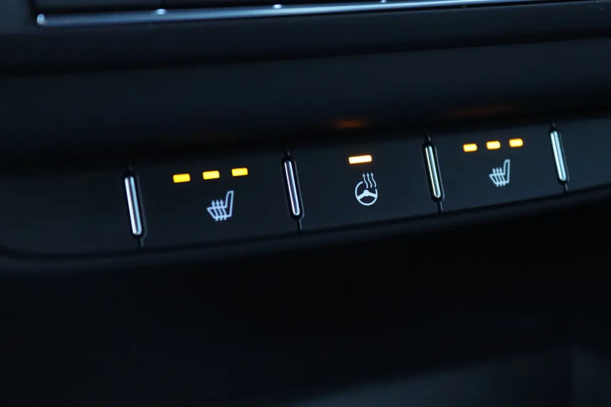 1.4 T-GDi GT-Line Automaat / Carplay / Camera