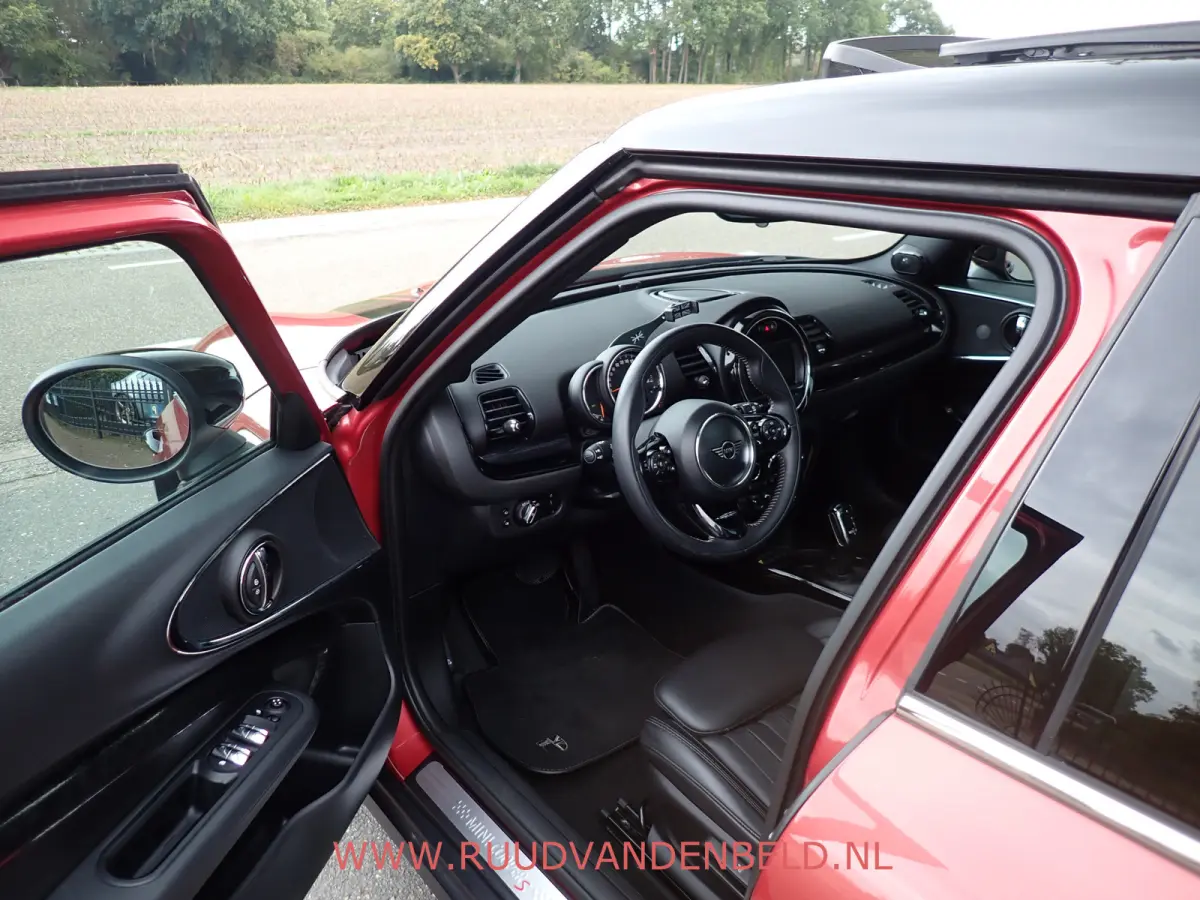 2.0 Cooper S Chili ACC / H&K / TREKHAAK / CAMERA / CARPLAY / KEYLESS