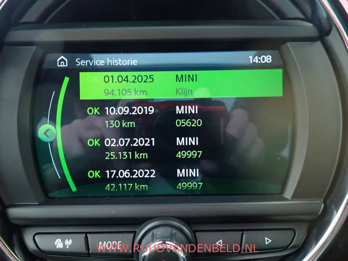 2.0 Cooper S Chili ACC / H&K / TREKHAAK / CAMERA / CARPLAY / KEYLESS