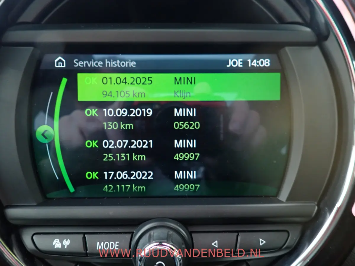 2.0 Cooper S Chili ACC / H&K / TREKHAAK / CAMERA / CARPLAY / KEYLESS