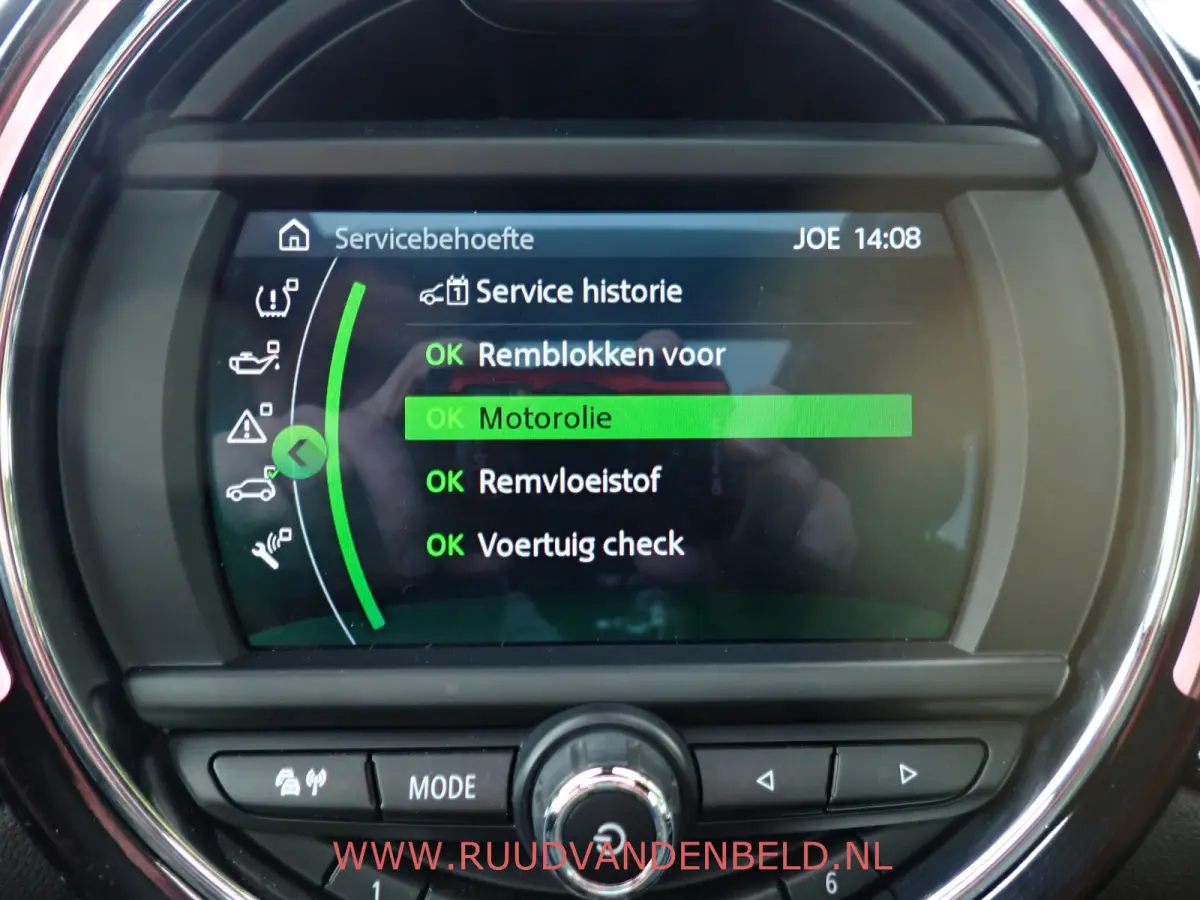 2.0 Cooper S Chili ACC / H&K / TREKHAAK / CAMERA / CARPLAY / KEYLESS