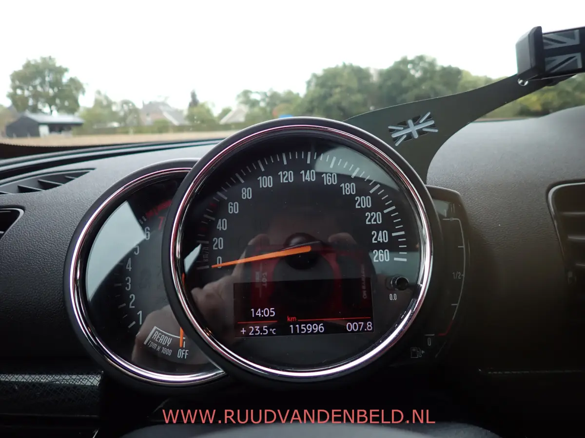 2.0 Cooper S Chili ACC / H&K / TREKHAAK / CAMERA / CARPLAY / KEYLESS