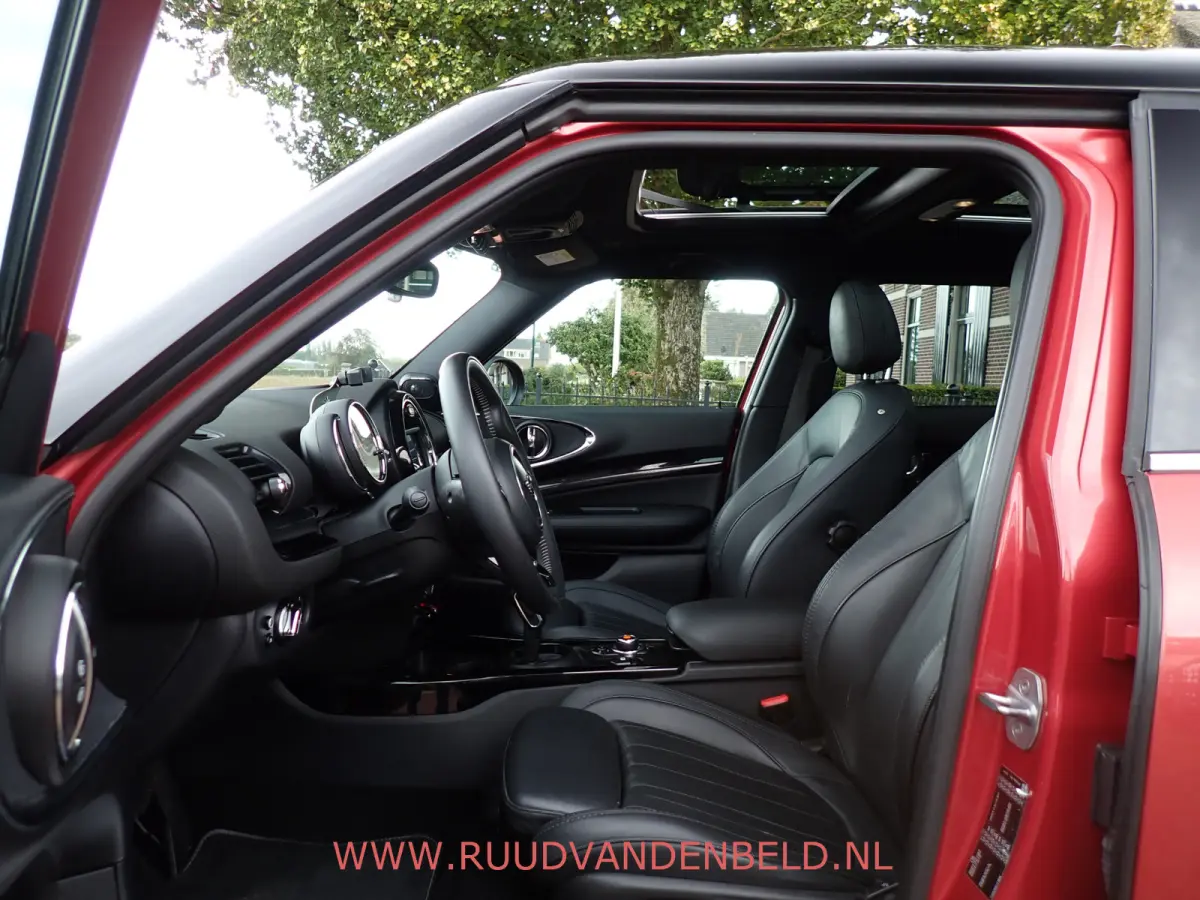 2.0 Cooper S Chili ACC / H&K / TREKHAAK / CAMERA / CARPLAY / KEYLESS