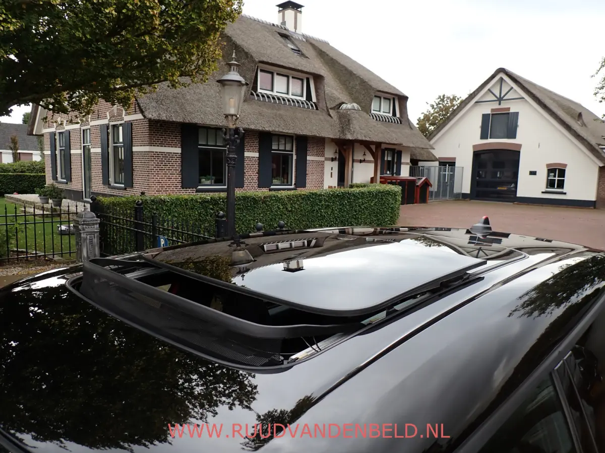 2.0 Cooper S Chili ACC / H&K / TREKHAAK / CAMERA / CARPLAY / KEYLESS