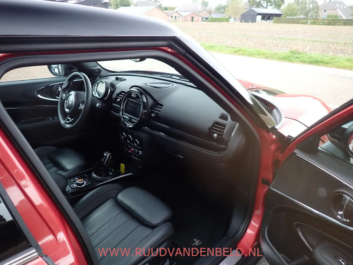 2.0 Cooper S Chili ACC / H&K / TREKHAAK / CAMERA / CARPLAY / KEYLESS