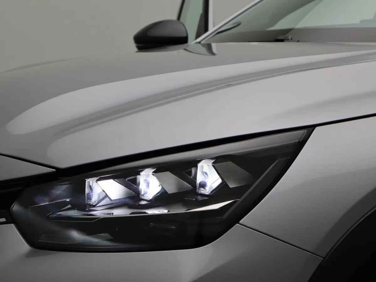 EV GT 51 kWh | 97% SOH | Carplay | Warmtepomp |  Keyless | 360* Camera | Stoelverwarming | Elek. stoel | Alcantara | Stoelmassage