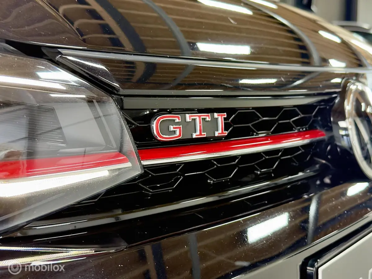 2.0 TSI GTI | Pano | Beats | ACC | IQ Drive | 18" | Maxton Design | Digital Cockpit | Sfeer | Parksensor | Apple- & Android Carplay | 200PK