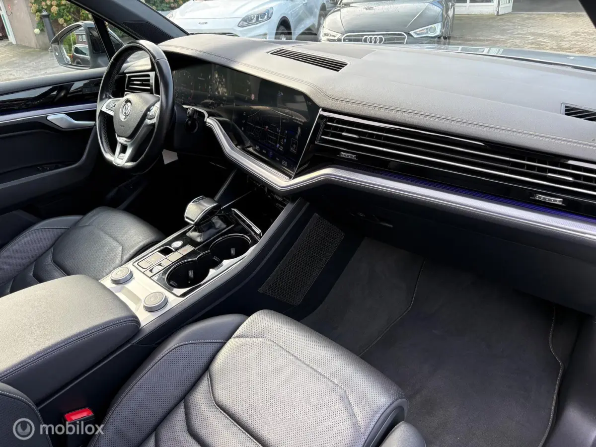 3.0 TSI R-Line|LUXE|MASSAGE|MATRIX|MAXTON