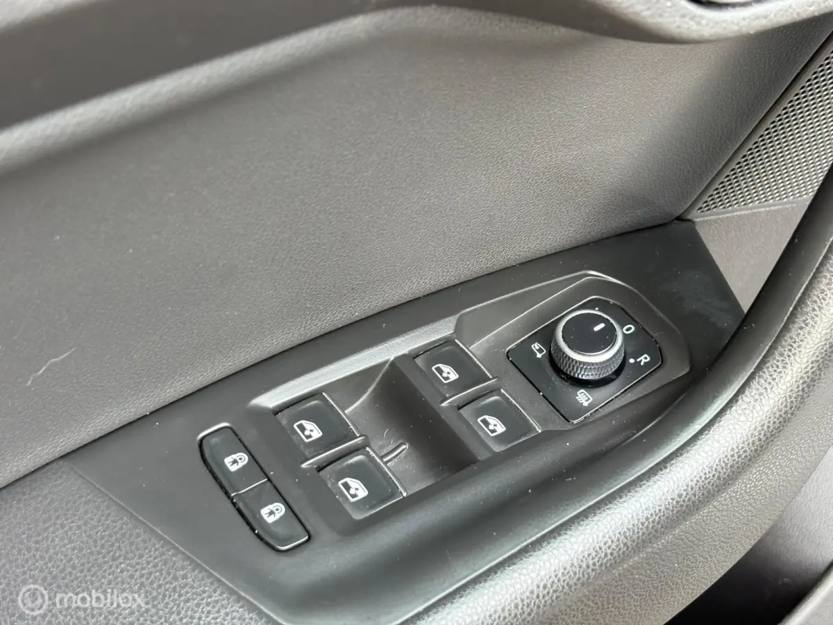3.0 TSI R-Line|LUXE|MASSAGE|MATRIX|MAXTON