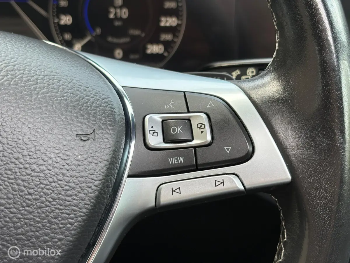 3.0 TSI R-Line|LUXE|MASSAGE|MATRIX|MAXTON