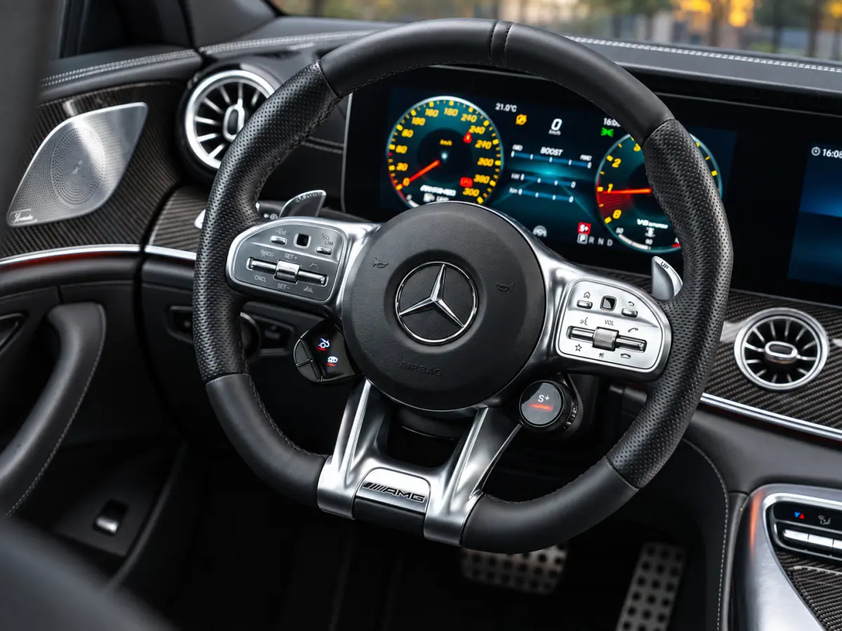 AMG 63 S 4MATIC+ Premium Plus
