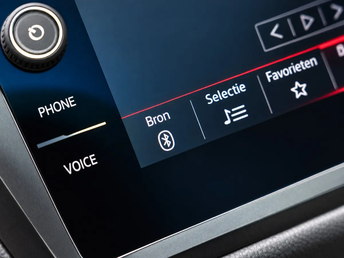 1.5 TSI R-Line|7P|PANO|CAM|ACC|19