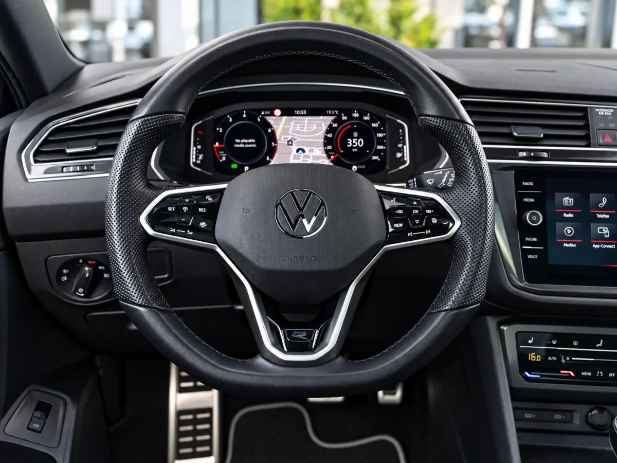 1.5 TSI R-Line|7P|PANO|CAM|ACC|19