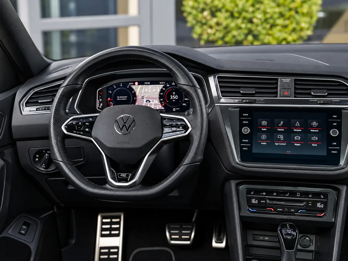 1.5 TSI R-Line|7P|PANO|CAM|ACC|19
