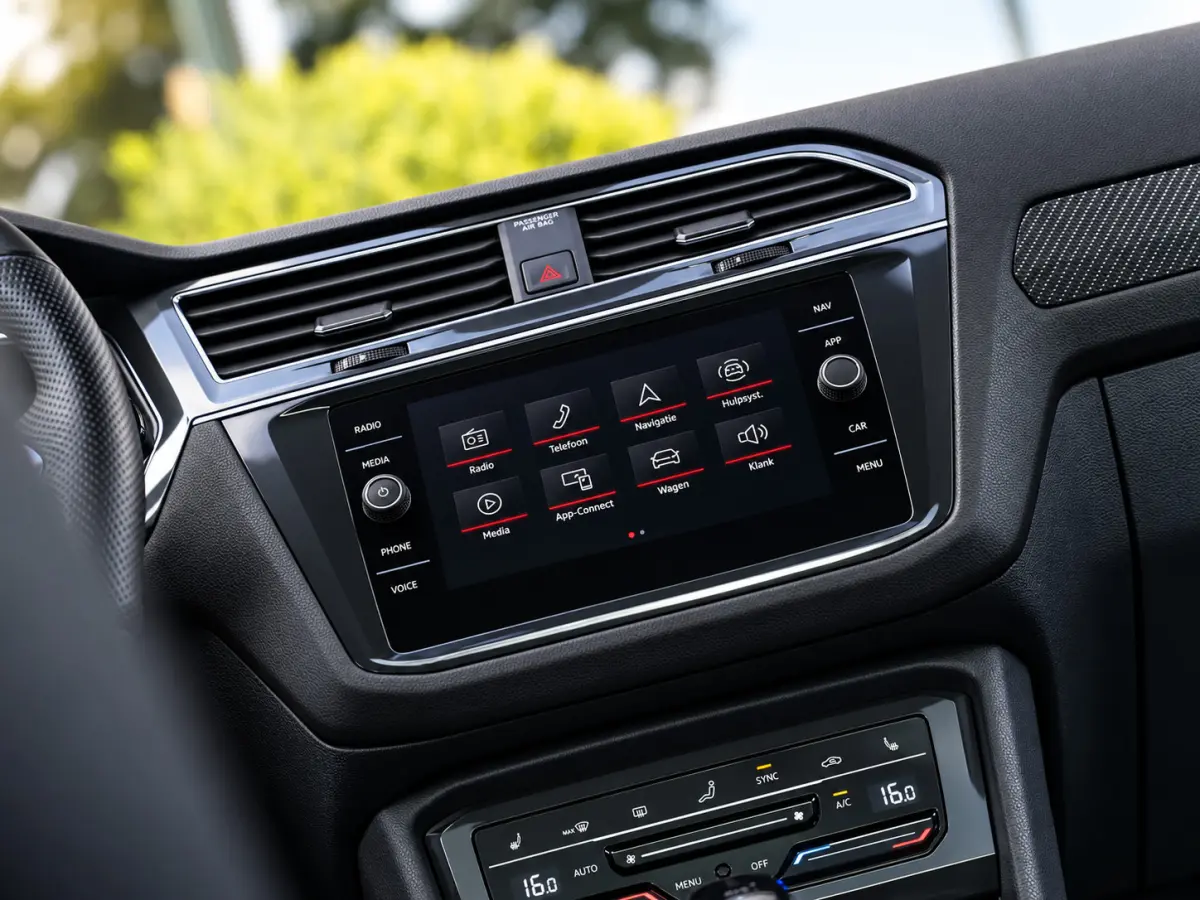 1.5 TSI R-Line|7P|PANO|CAM|ACC|19