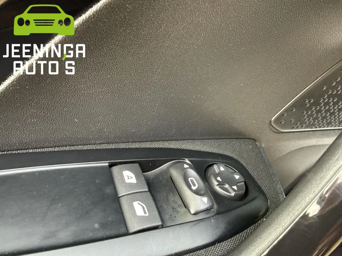 1.2 PureTech Active|Navi|Airco|NAP