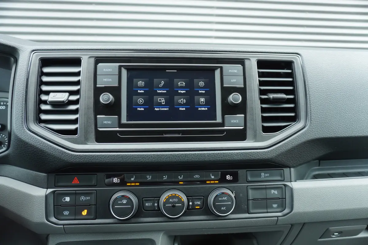 180pk Automaat LED Apple Carplay ACC Cruise control Camera Parkeersensoren Climate control Stoelverwarming 2 Zits