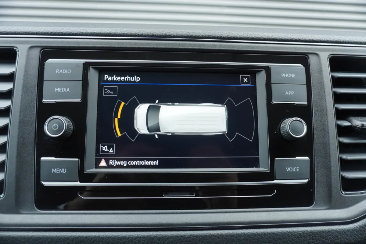180pk Automaat LED Apple Carplay ACC Cruise control Camera Parkeersensoren Climate control Stoelverwarming 2 Zits