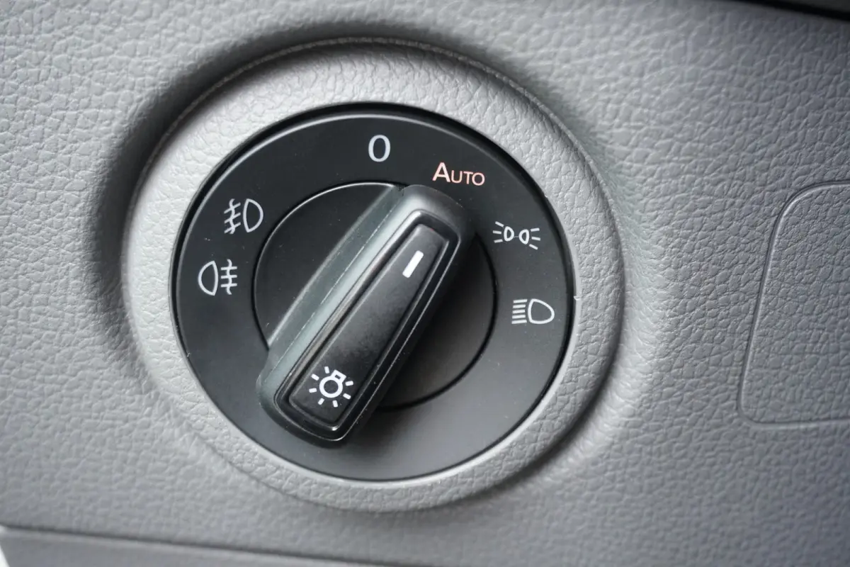 180pk Automaat LED Apple Carplay ACC Cruise control Camera Parkeersensoren Climate control Stoelverwarming 2 Zits
