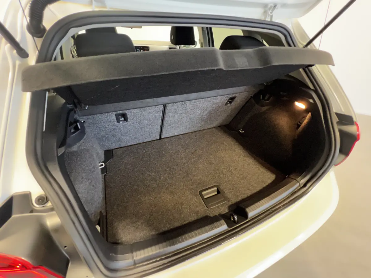 1.0 TSI Highline Panoramadak | Navigatie/Android/Apple Carplay | LM Velgen 17" |