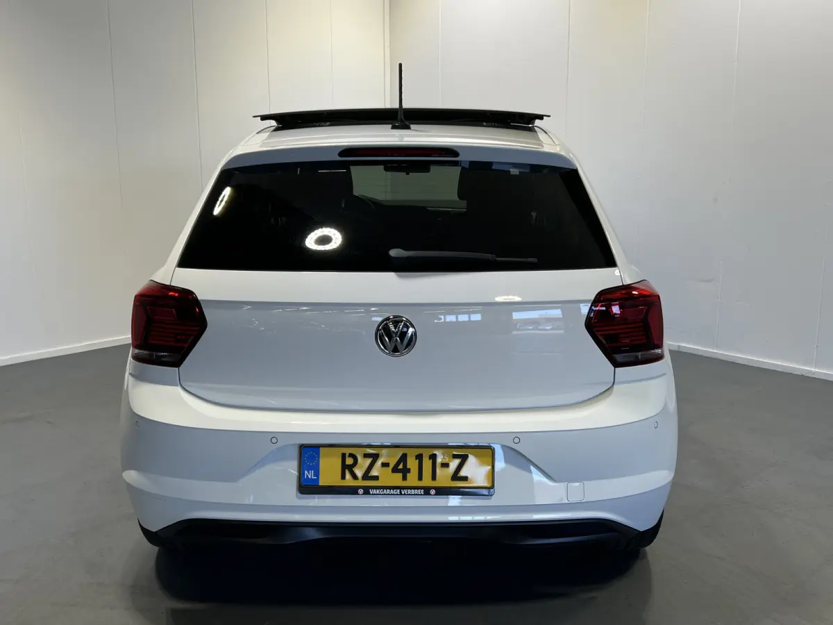 1.0 TSI Highline Panoramadak | Navigatie/Android/Apple Carplay | LM Velgen 17" |