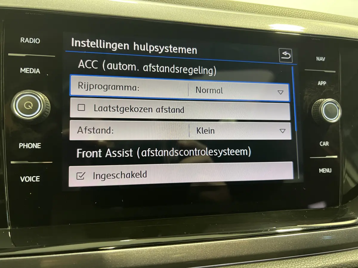 1.0 TSI Highline Panoramadak | Navigatie/Android/Apple Carplay | LM Velgen 17" |
