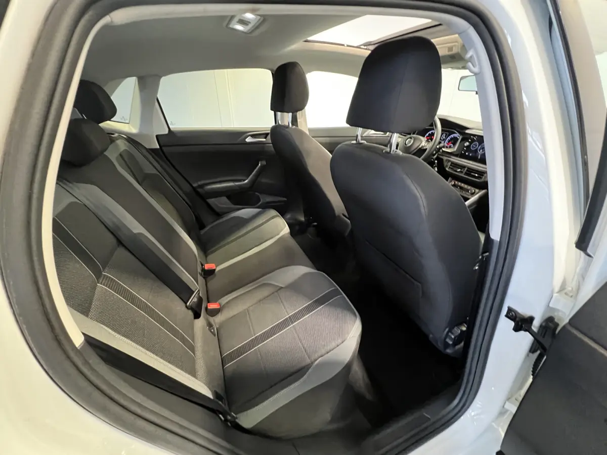 1.0 TSI Highline Panoramadak | Navigatie/Android/Apple Carplay | LM Velgen 17" |