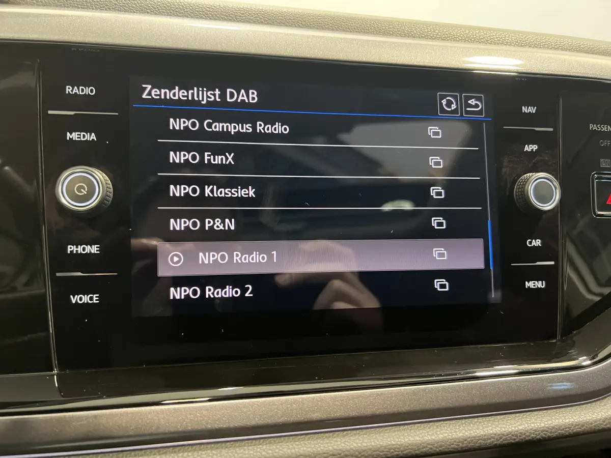 1.0 TSI Highline Panoramadak | Navigatie/Android/Apple Carplay | LM Velgen 17" |